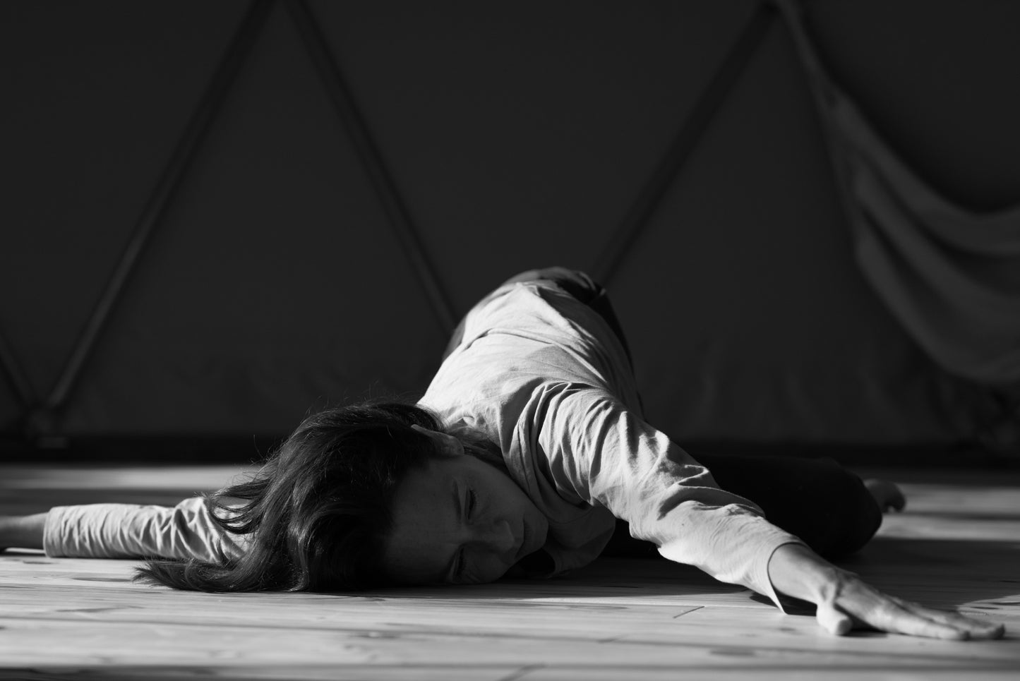 Contact Improvisation Dance Workshop