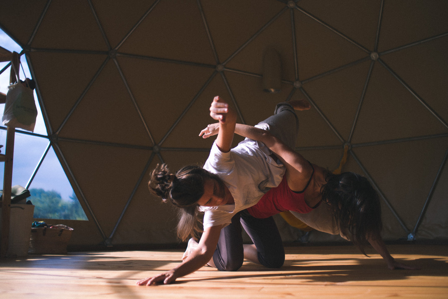 Contact Improvisation Dance Workshop